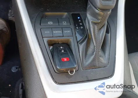 2019 Toyota Rav4 Xle из США, поврежденный, VIN 2T3W1RFV5KW046372